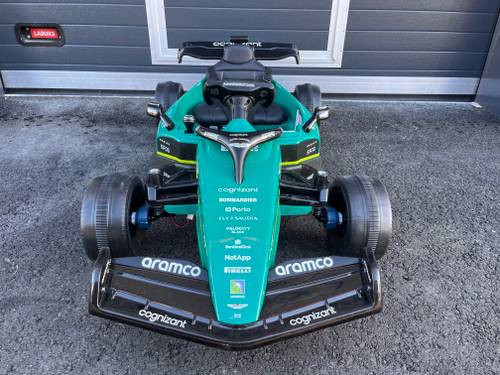 Formula 1 Vormel Aston Martin 4x4