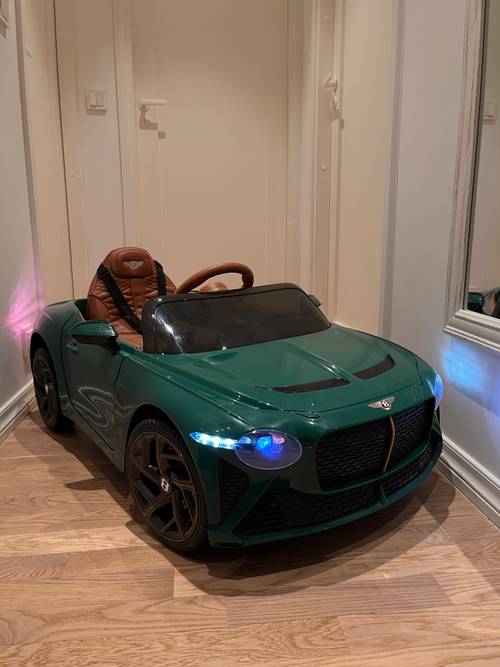 Laste elektriauto Bentley Bacalar Roheline